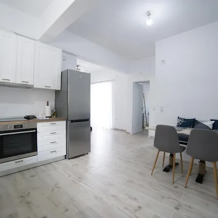 Despinas House كيثنوس