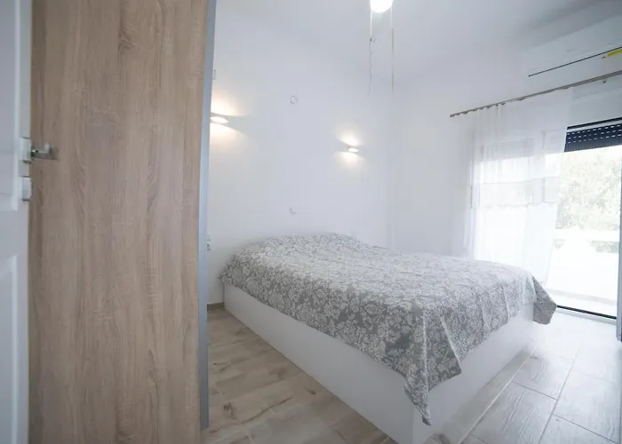 Despinas House بيت للعطل